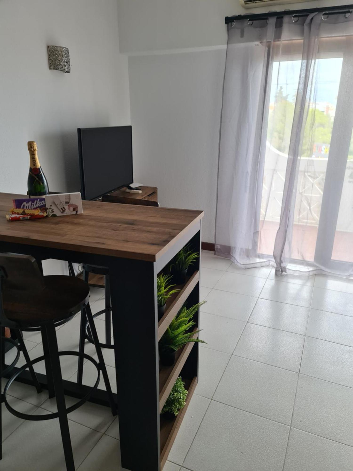 1 Bedroomed Apartment - Ocean View - Oura - Beach Albufeira Dış mekan fotoğraf